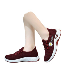 2021 Nouvelle mode Little Daisy Mesh Sports Chaussures Sports Volyle Student Chaussures Mom Shoes Running Women Sports